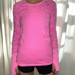 Lululemon Swiftly Tech Long Sleeve Sleeve